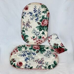 1980 2 Placemats and Napkin Waverly Fabric First Ladies Cabbage Roses Reversible